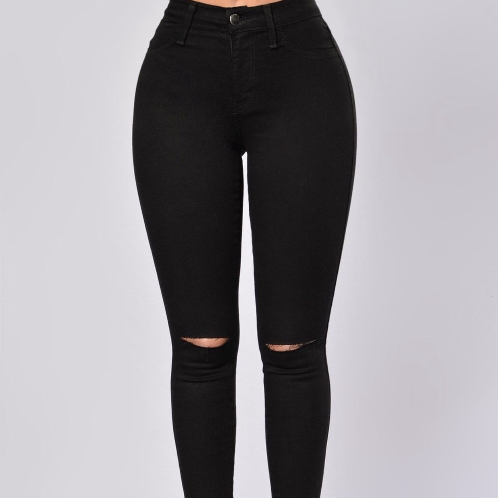 Fashion nova high wasted black jeans